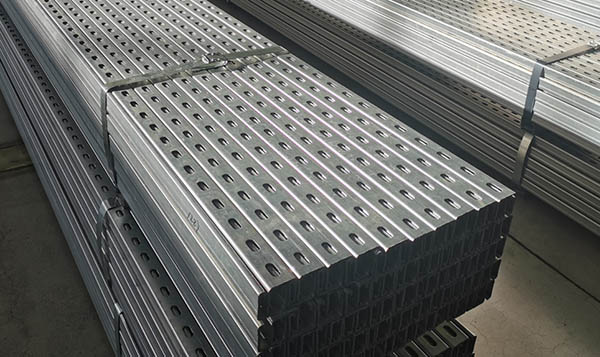 Цынк-Al-Mg сталёвы профіль Solar